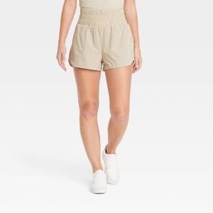 JoyLab High-Rise Woven Shorts 3”